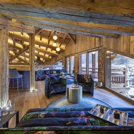 בקתה Luxury Chalet With Jacuzzi And Sauna קורטינה ד'אמפזו